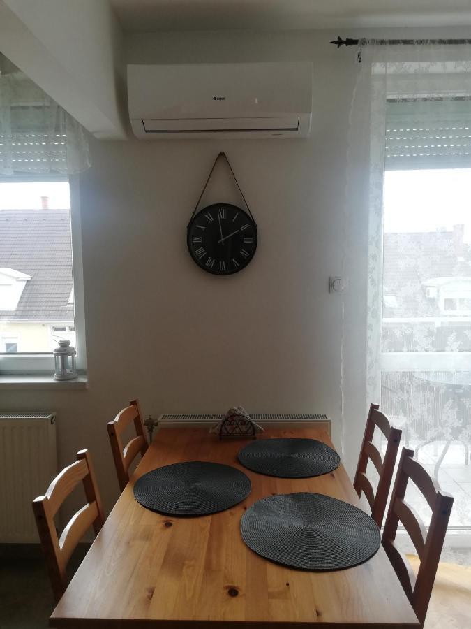 Gold Apartamento Sopron Exterior foto